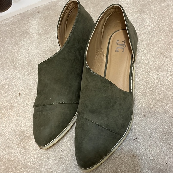 Booties - Picture 3 of 4